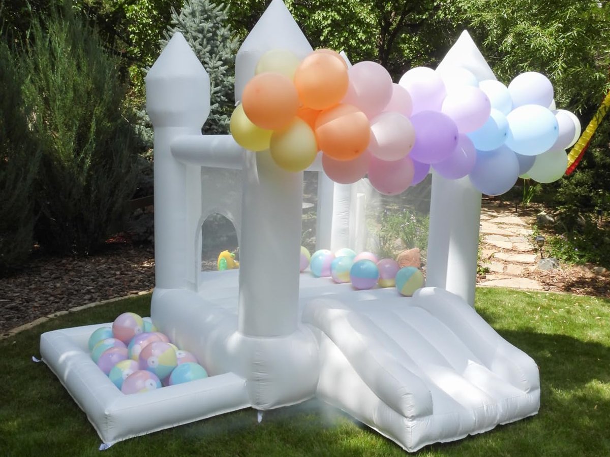 commercial bounce house
